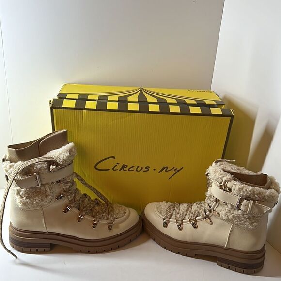 Circus NY Sam Edelman Gretchen Fuzzy Hiker Bootie Ivory sz 8.5 M - Picture 3 of 6